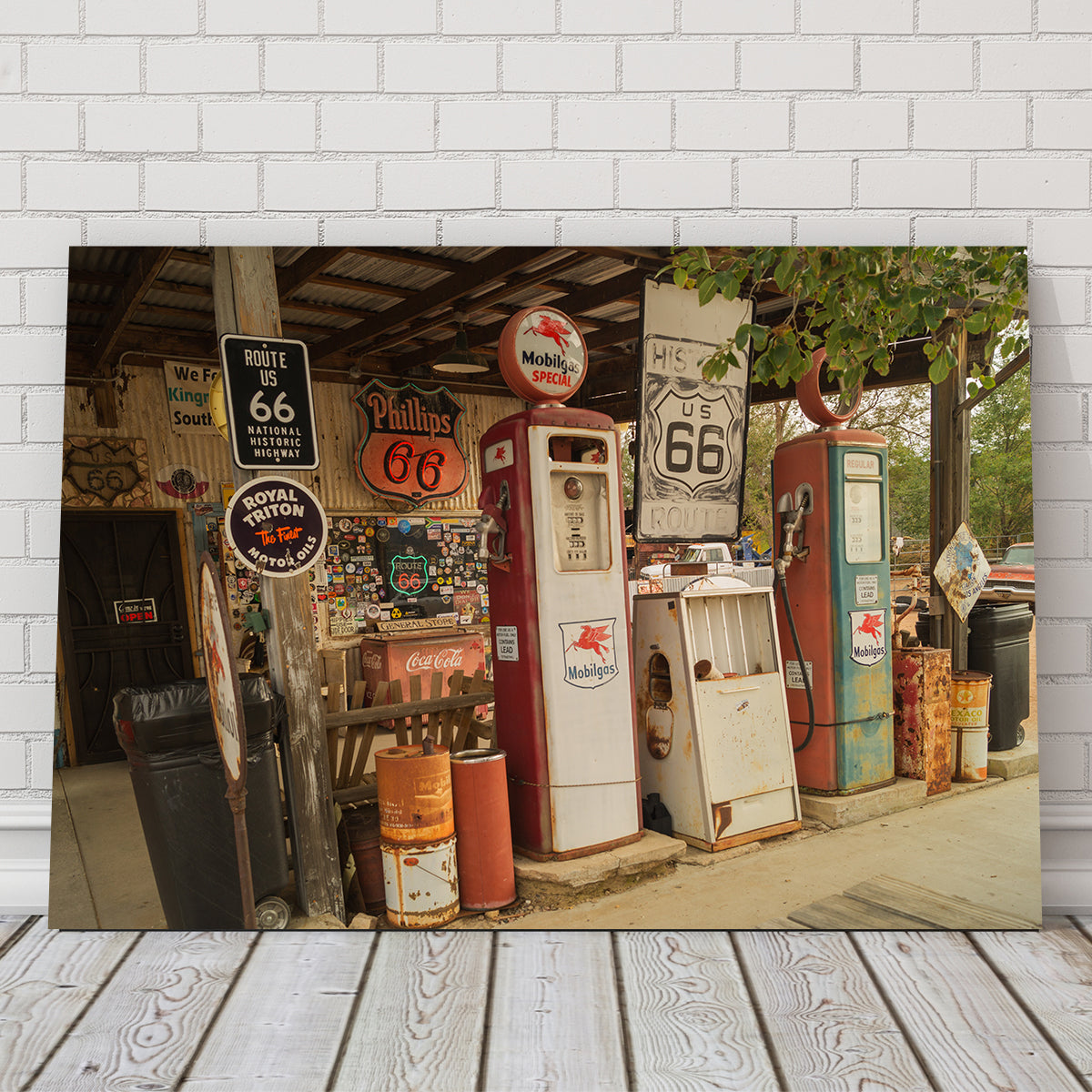 Authentic Route 66 in Arizona Canvas Prints