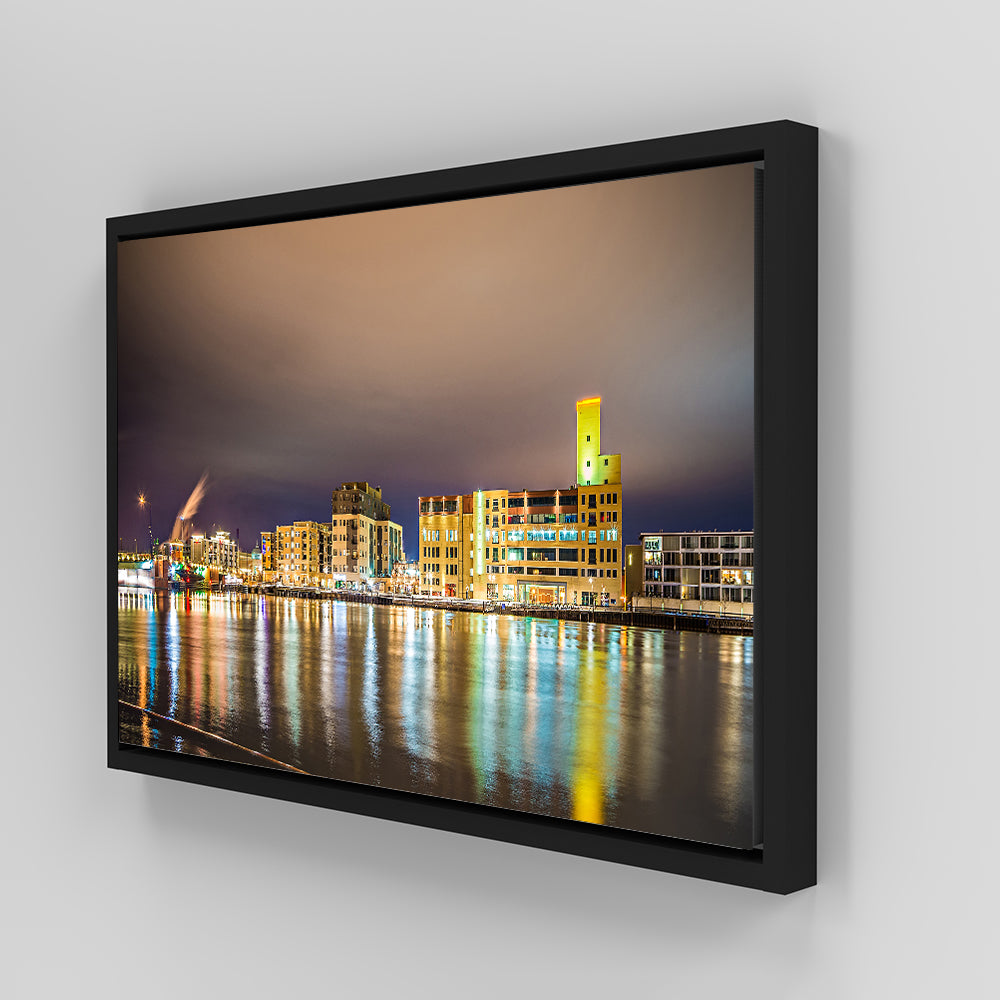 Stunning Green Bay City Skyline Wall Art for Your Home Decor
