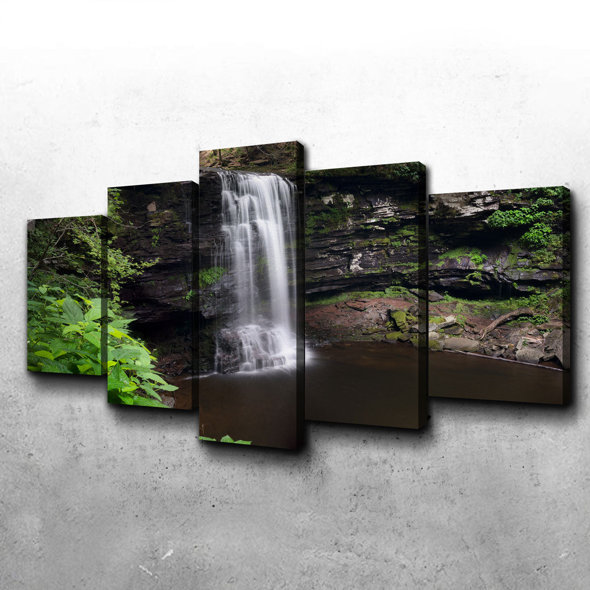 Stunning Green Eye Wall Art by Shaun Mayer