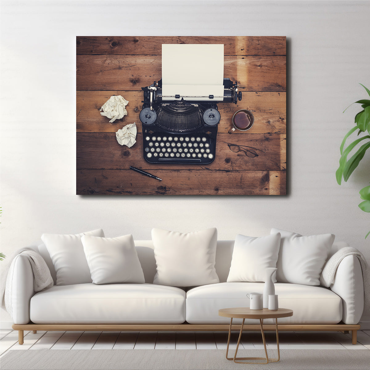 Vintage-Style Retro Typewriter