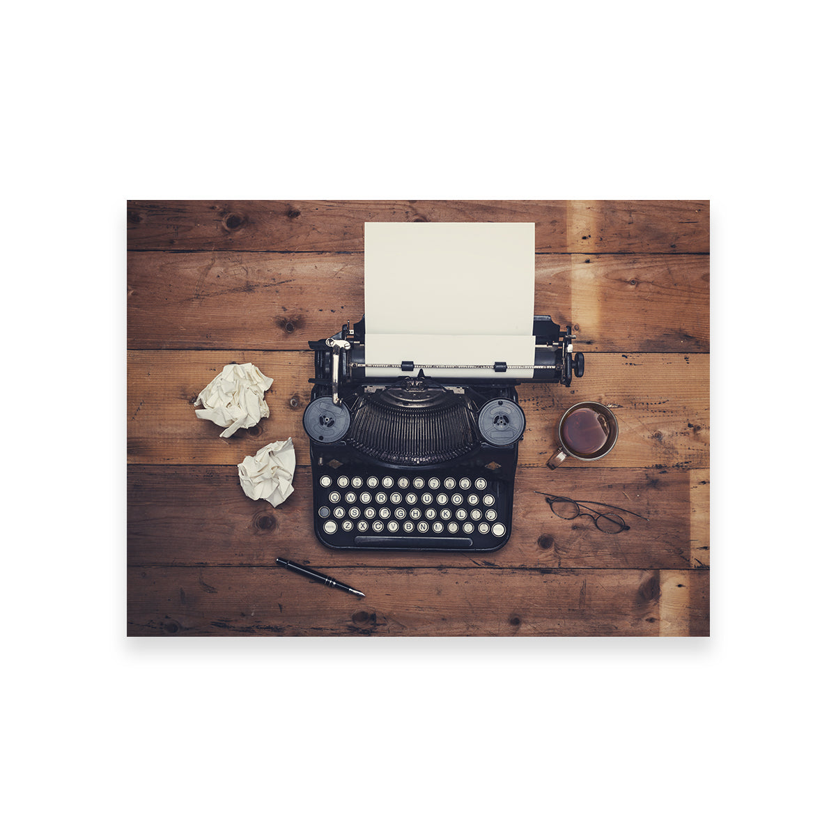 Vintage-Style Retro Typewriter